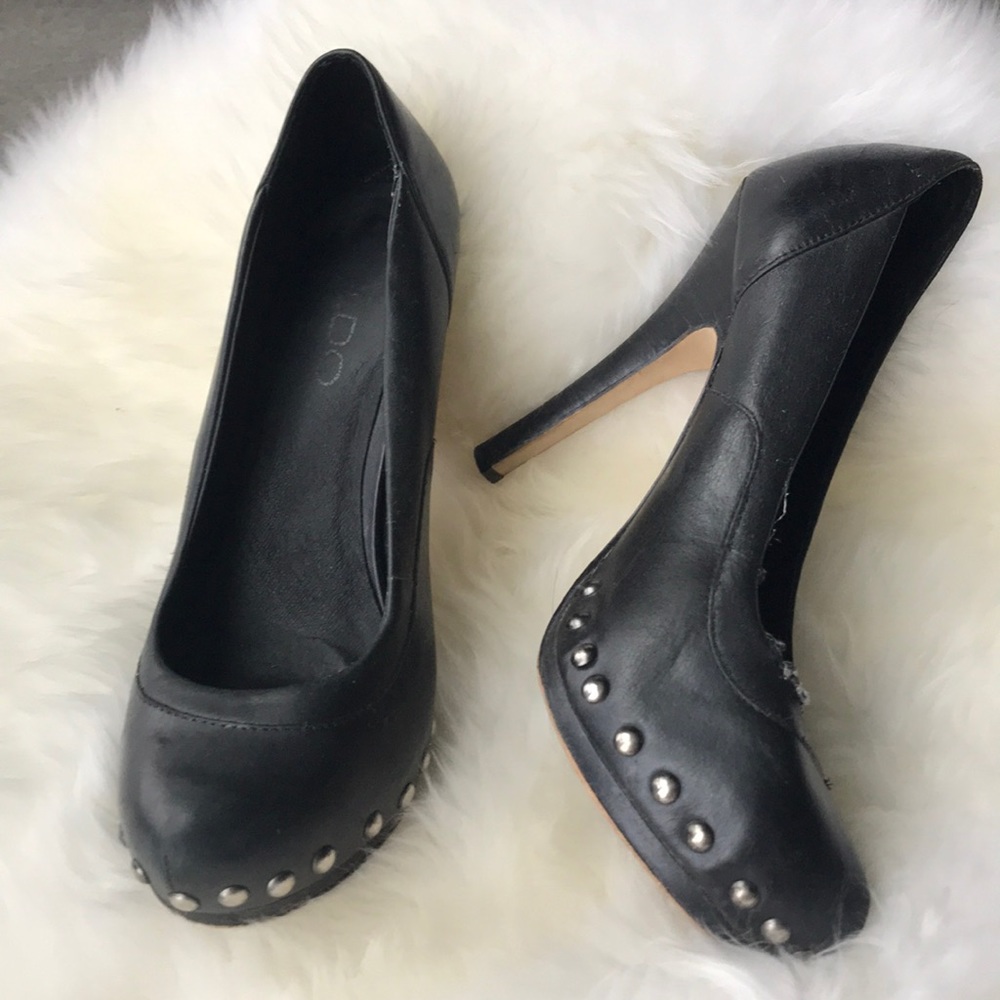 SOLD: Studded Edgy Platform Leather Pumps